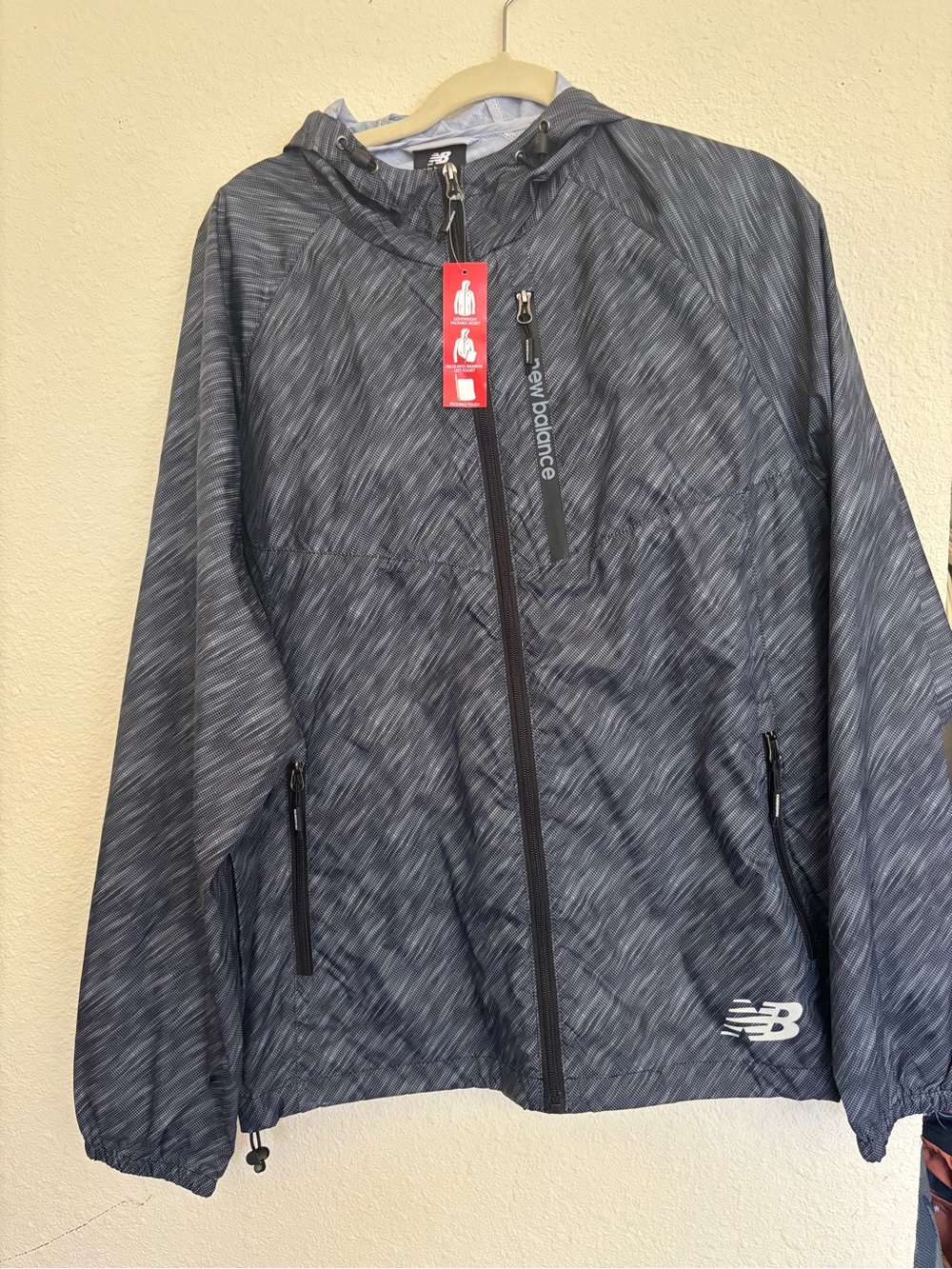 New Balance Men's Charcoal Heathered Hooded Windbreaker